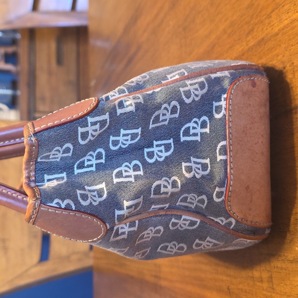 Dooney & Bourke Blue and Tan Shoulder Bag - Picture 4 of 16